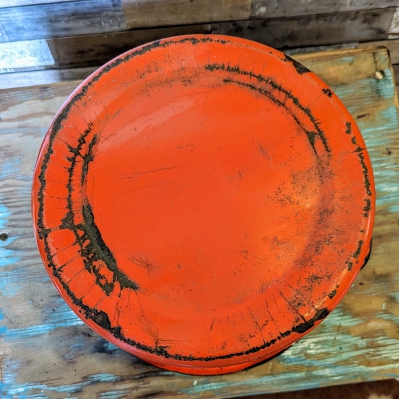 Vintage Tomato Red Enamel 9 1/3" Diameter Pot - Picture 11 of 13